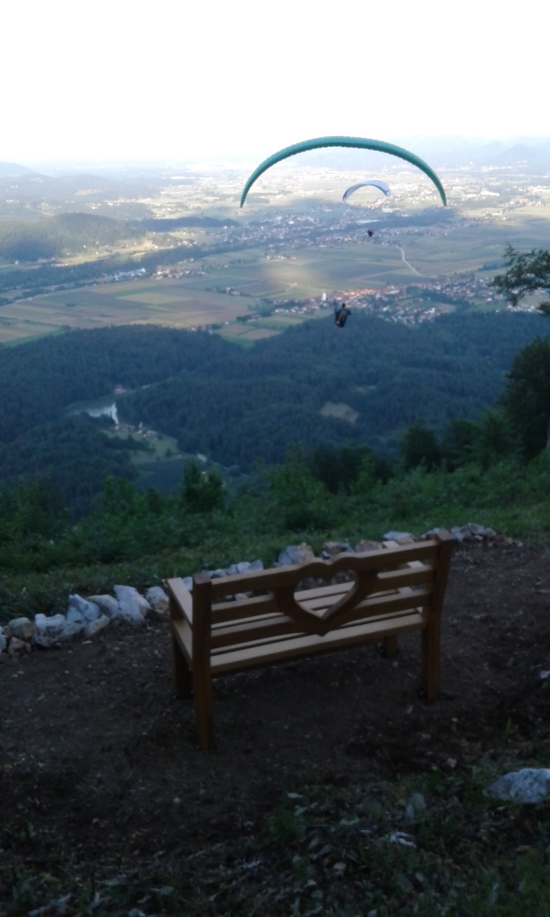 Klopca ljubezni-Dobrovlje Klopca ljubezni-Dobrovlje